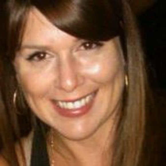 Meet your Posher, Elizabeth - Picture 1 of 1